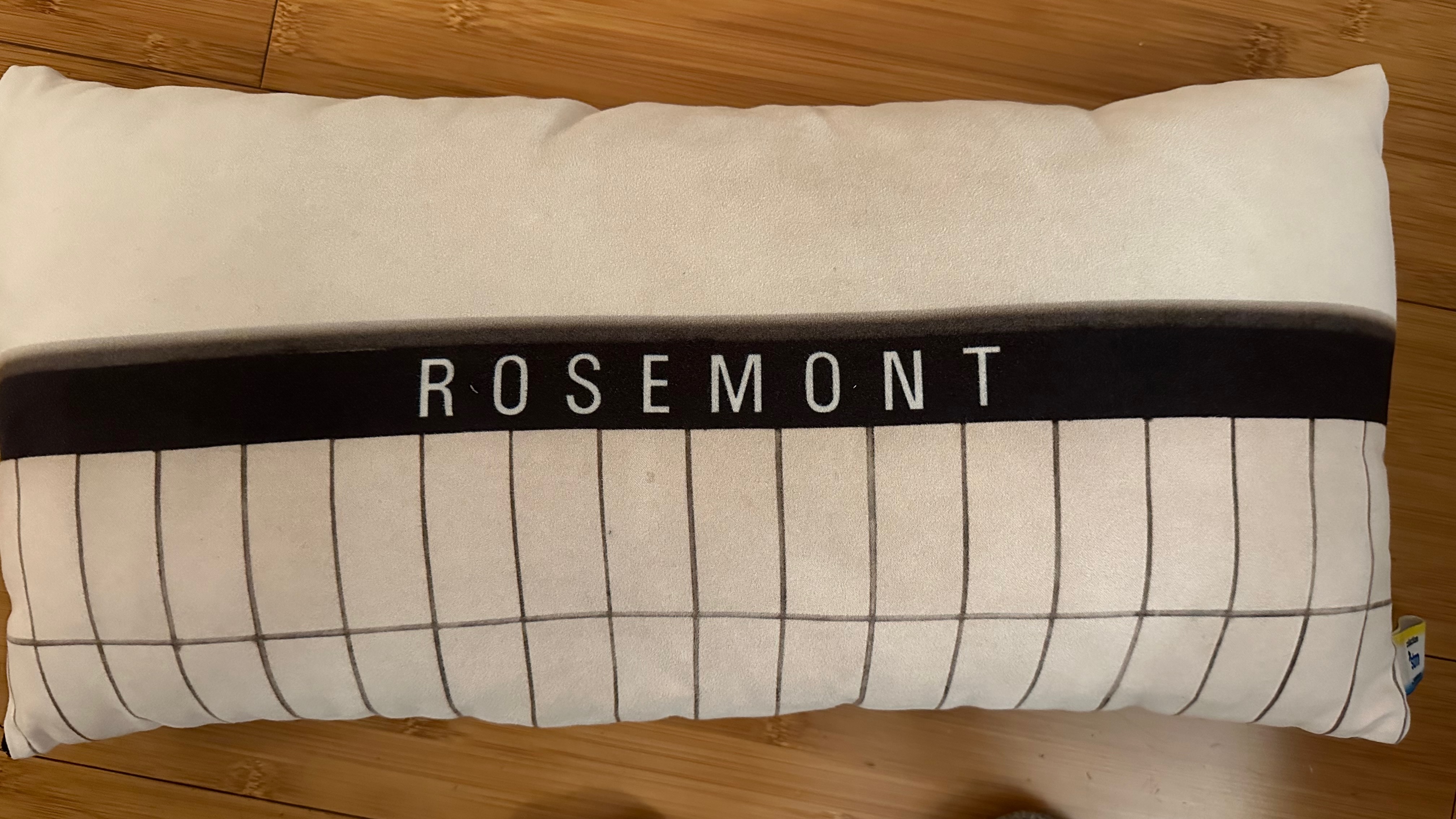 My official STM Rosemont/Beaubien Pillow